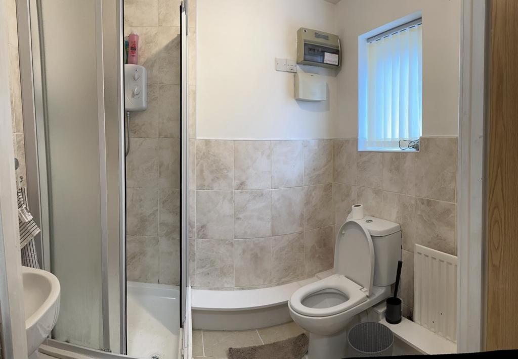 Rooms 7 Minutes From Etihad Manchester Luaran gambar